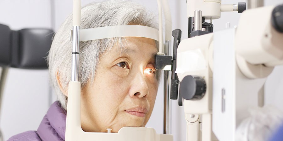 How can old people improve eyesight?
